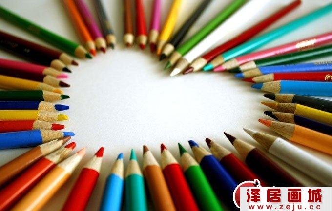 彩色铅笔画的画材:彩色铅笔和纸张